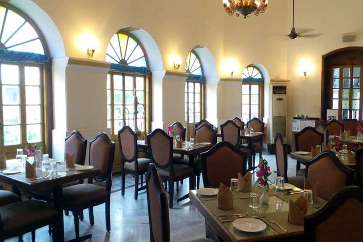 Book Hotel Surya in Varanasi